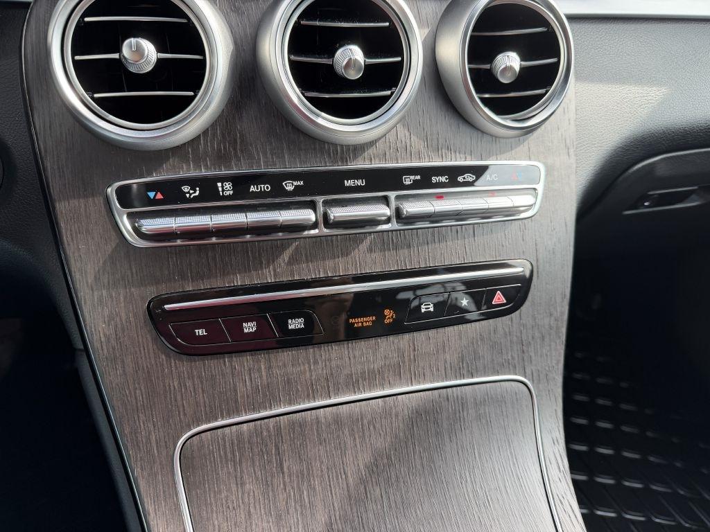 Mercedes-Benz GLC GLC 300 4MATIC SUV 2022
