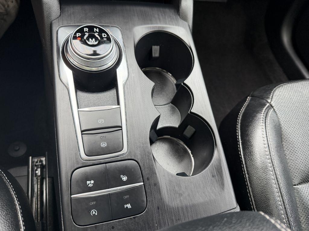 Ford Escape Titanium AWD 2020