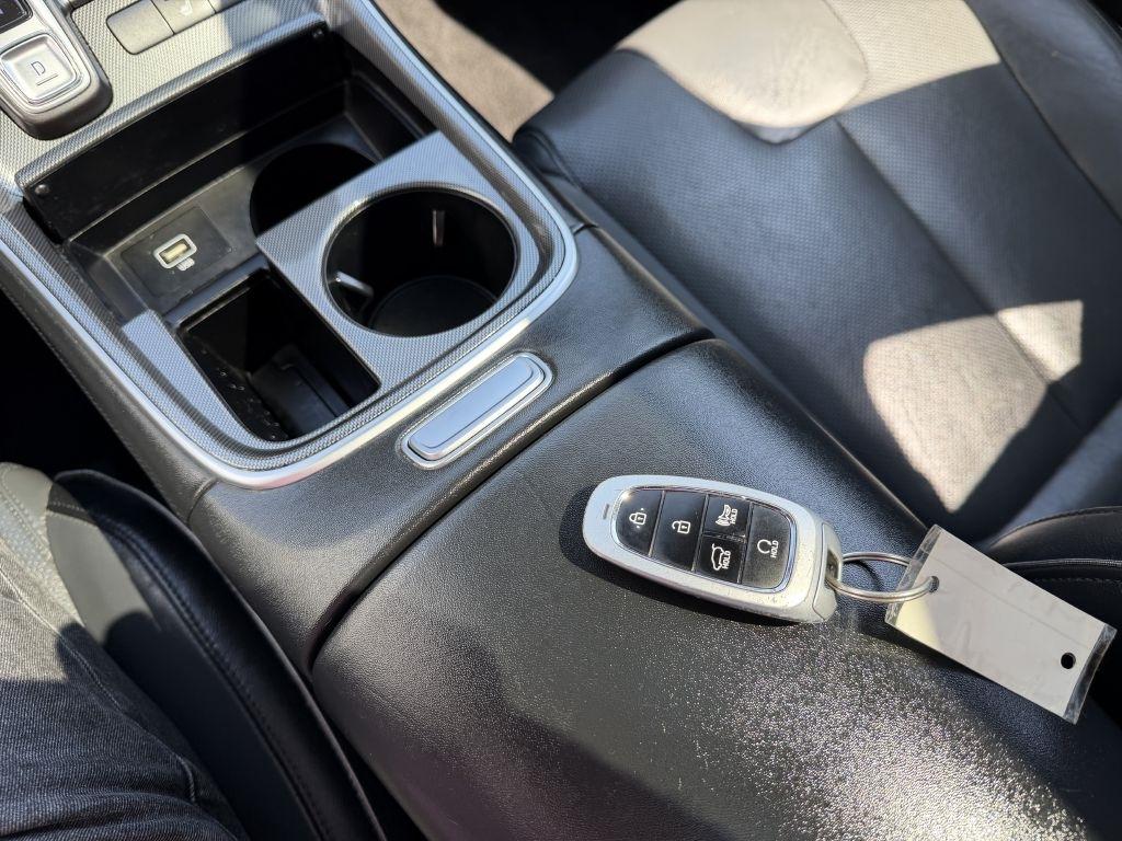 Hyundai Santa Fe SEL AWD 2021