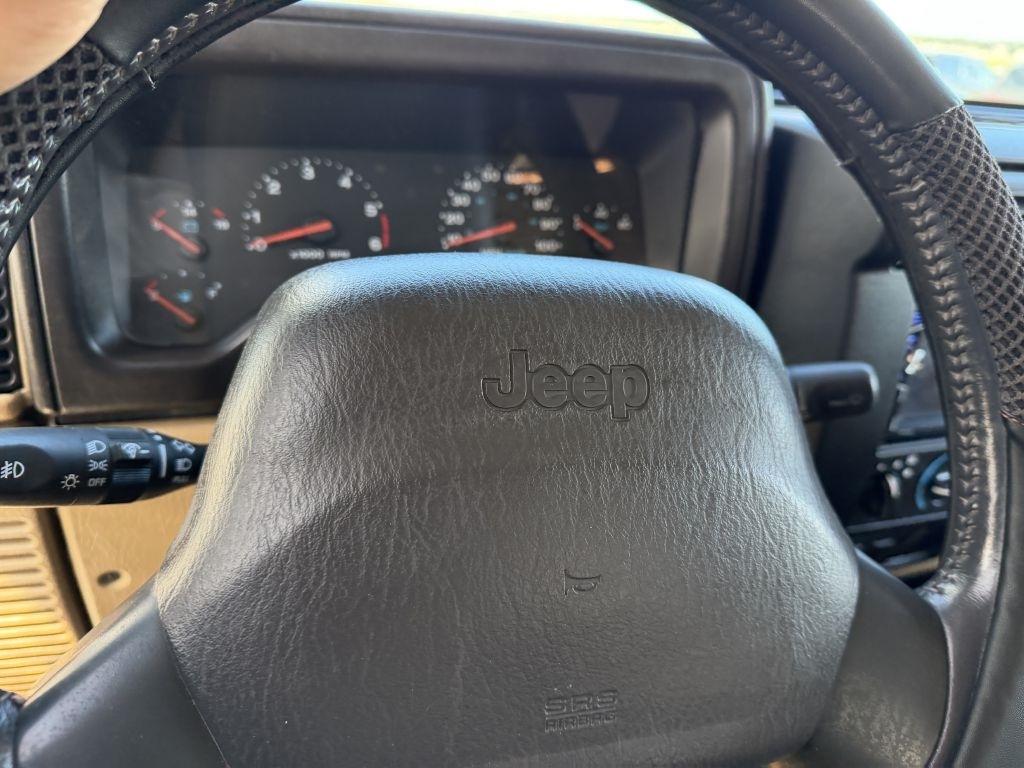Jeep Wrangler 2dr Sahara 2001