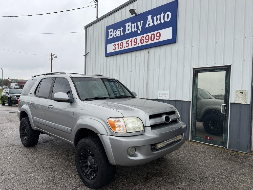 Toyota Sequoia 4WD 4dr SR5 (Natl) 2007