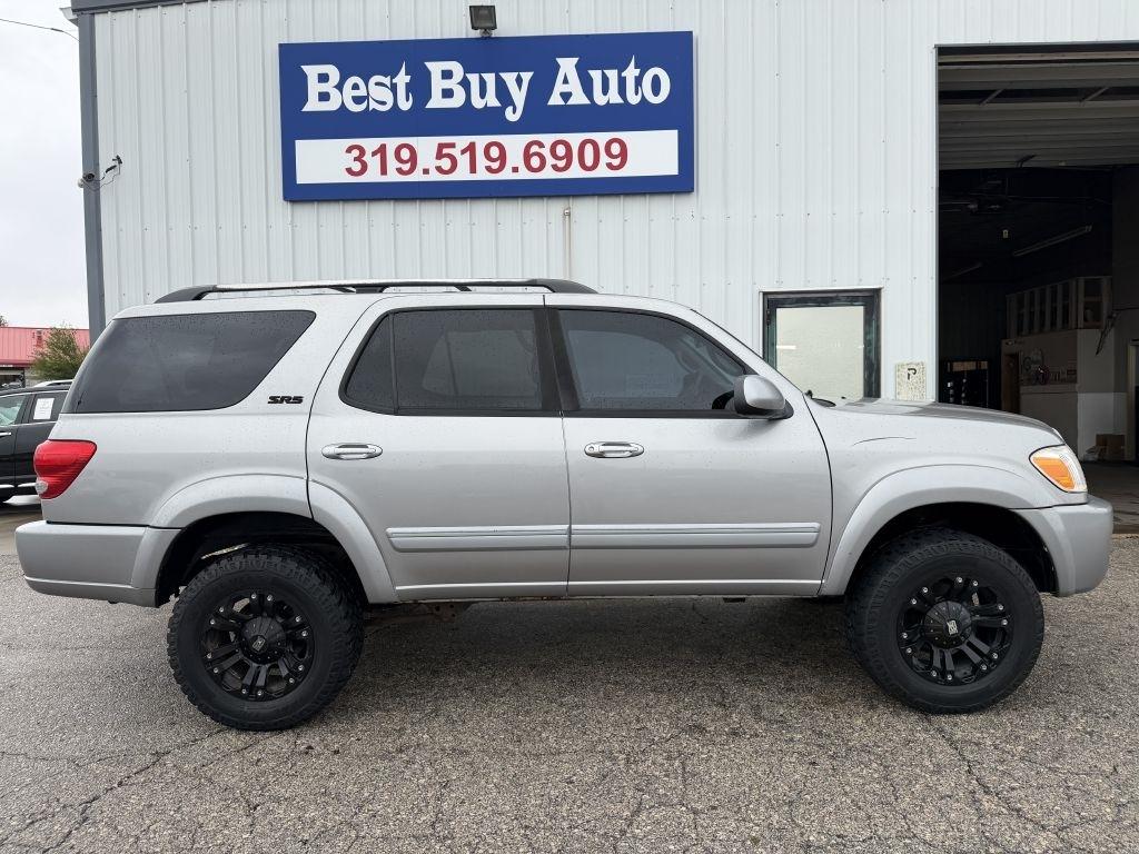 Toyota Sequoia 4WD 4dr SR5 (Natl) 2007
