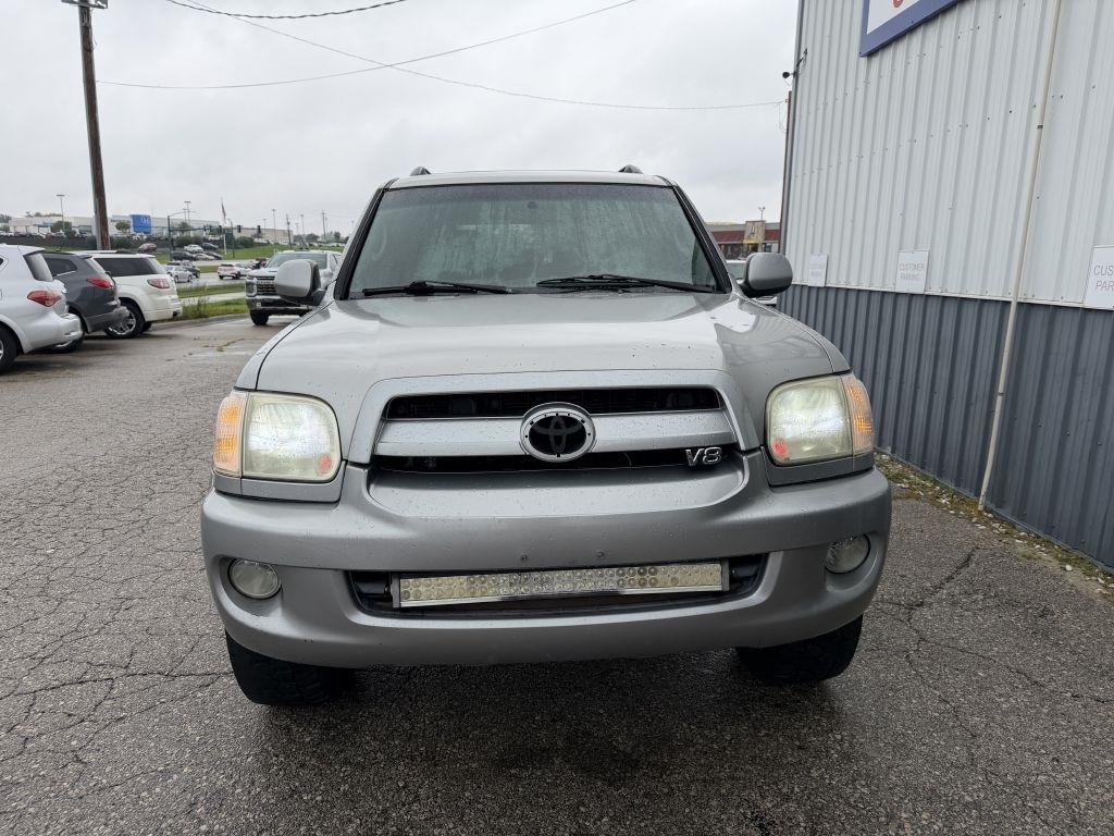Toyota Sequoia 4WD 4dr SR5 (Natl) 2007