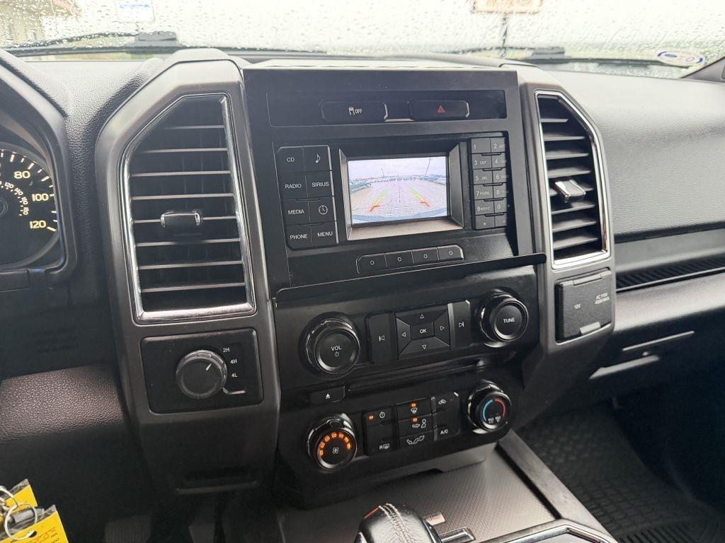 Ford F-150 4WD SuperCrew 145" King Ranch 2015