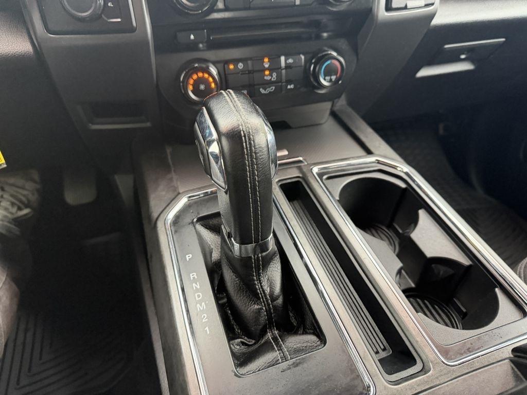 Ford F-150 4WD SuperCrew 145" King Ranch 2015