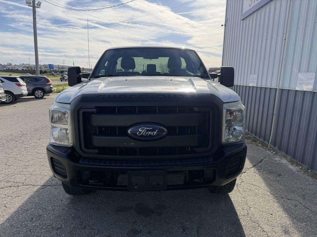 Ford Super Duty F-350 SRW 4WD Reg Cab 137" XLT 2014