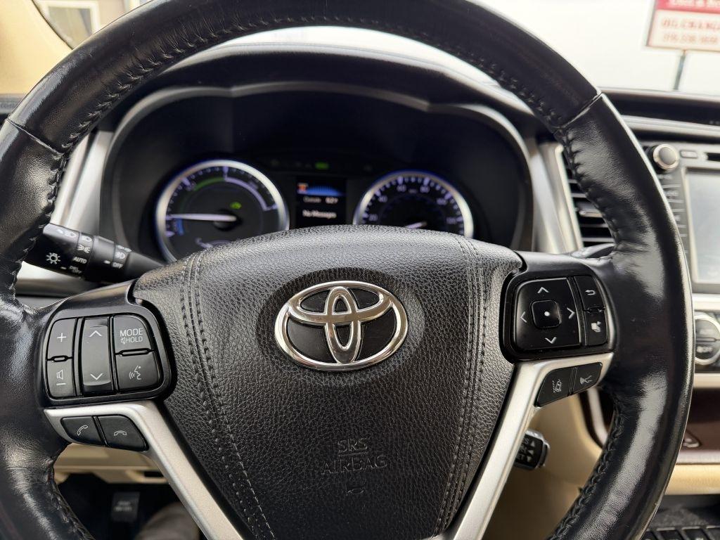 Toyota Highlander Hybrid Limited V6 AWD (Natl) 2019