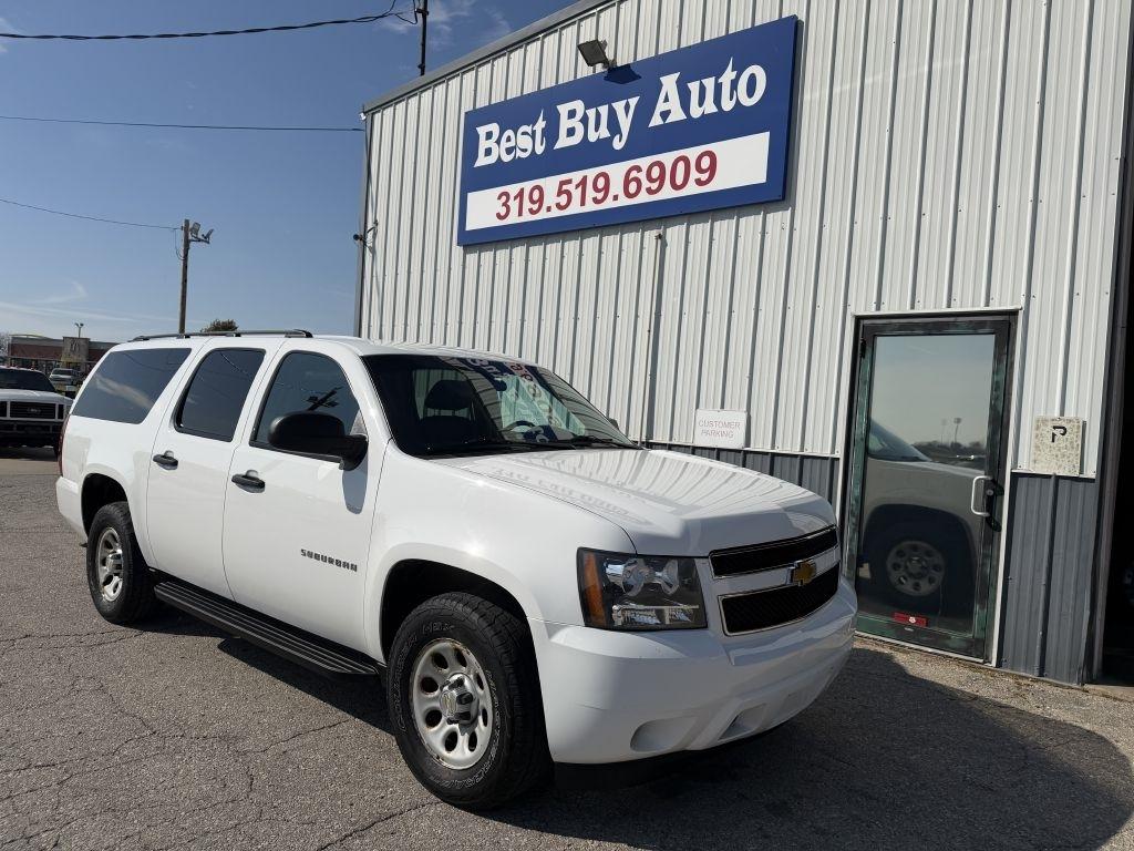 Chevrolet Suburban 2WD 4dr Commercial 2014
