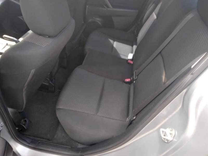 Mazda MAZDA3 i Sport 4-Door 2012