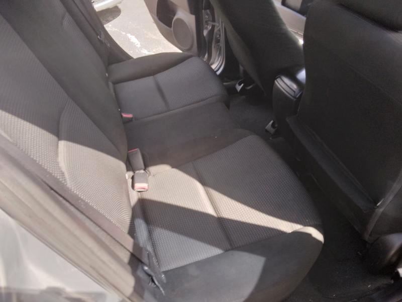 Mazda MAZDA3 i Sport 4-Door 2012