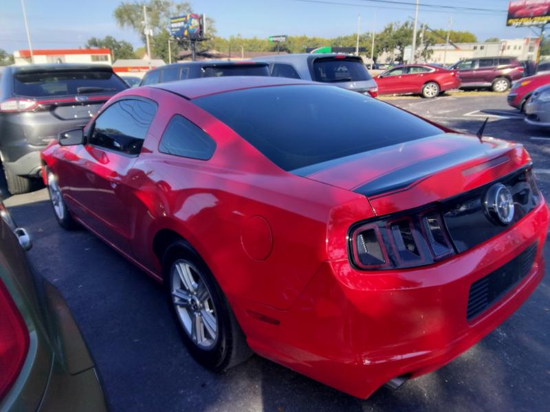 Ford Mustang V6 Coupe 2014