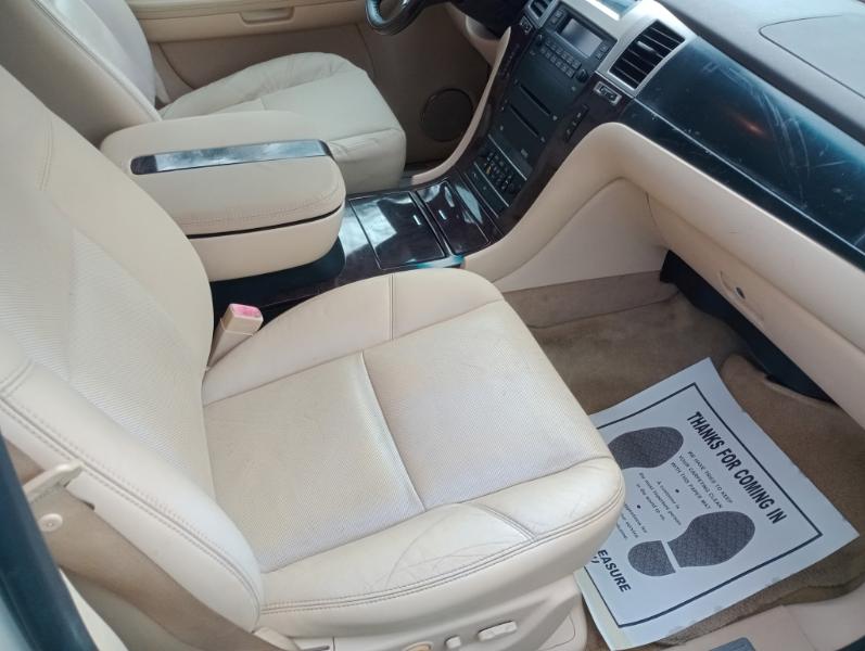 Cadillac Escalade 2WD 2008