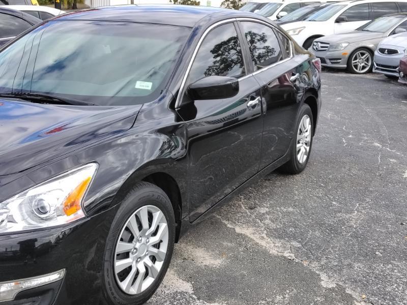 Nissan Altima 2.5 SV 2014
