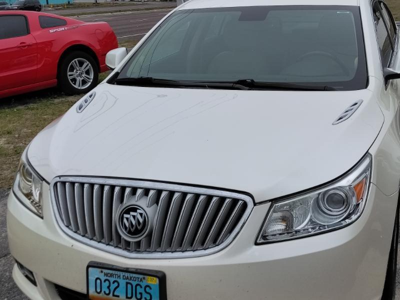 Buick LaCrosse Premium Package 3, w/Leather 2012