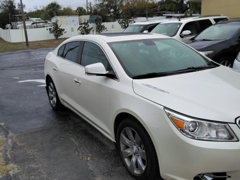 Buick LaCrosse Premium Package 3, w/Leather 2012