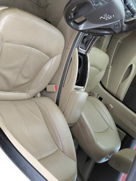 Buick LaCrosse Premium Package 3, w/Leather 2012