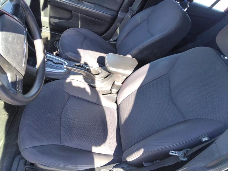 Chrysler 200 LX 2013