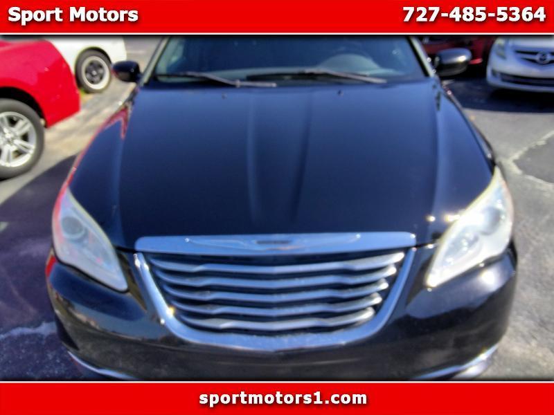 Chrysler 200 LX 2013