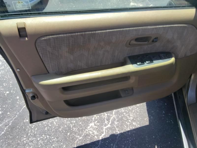 Honda CR-V LX 2WD AT 2004