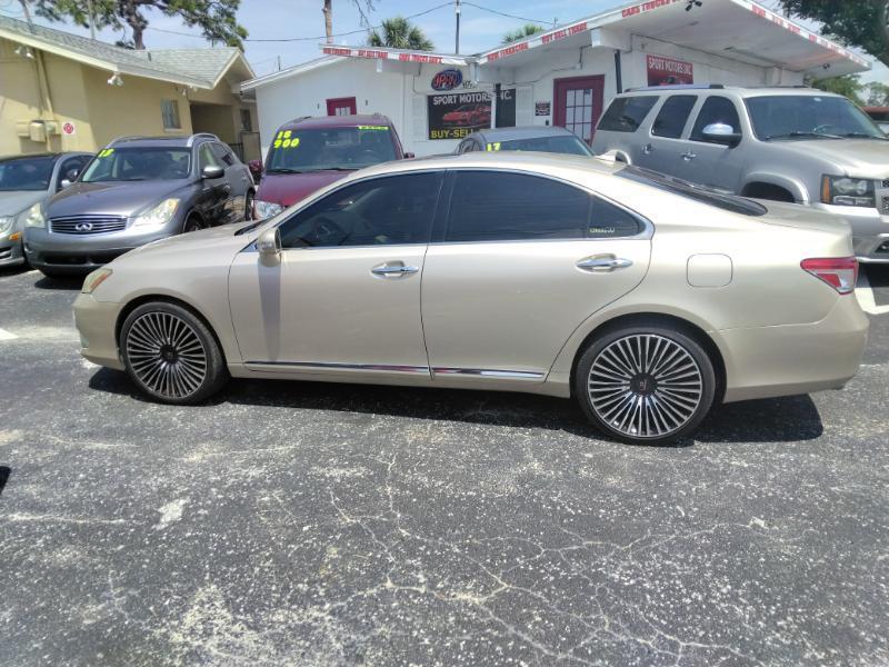Lexus ES 350 Sedan 2010