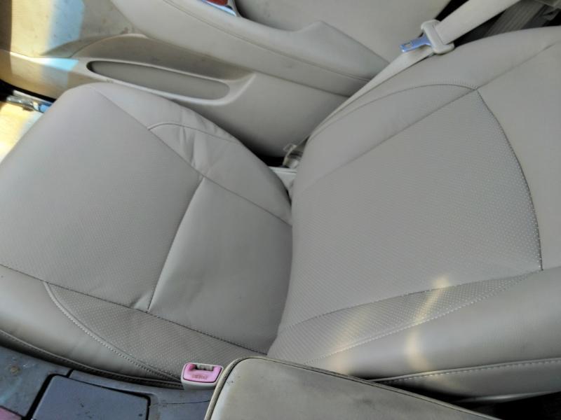 Lexus ES 350 Sedan 2010