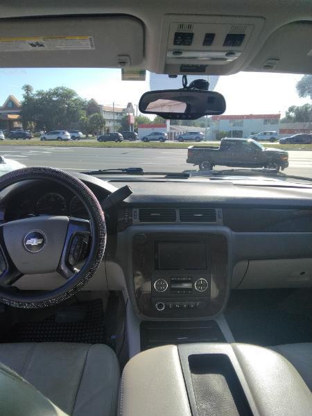 Chevrolet Suburban LTZ 1500 2WD 2007