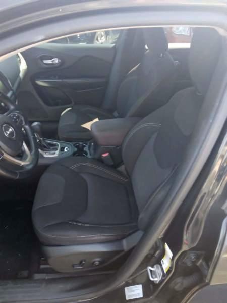 Jeep Cherokee Latitude FWD 2016