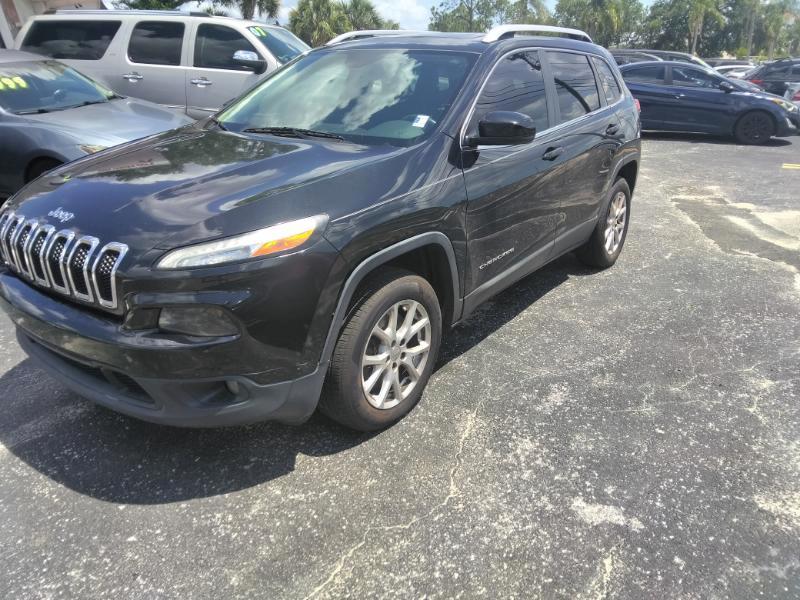 Jeep Cherokee Latitude FWD 2016