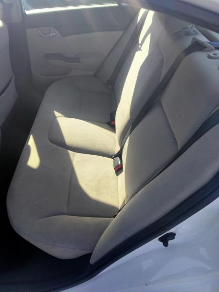 Honda Civic LX Sedan 5-Speed AT 2013