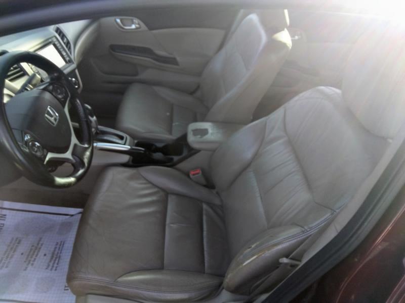 Honda Civic EX-L Sedan 5-Speed AT 2012