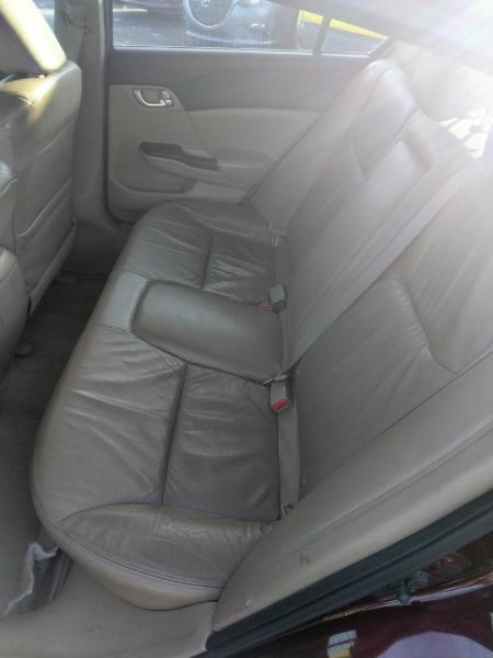 Honda Civic EX-L Sedan 5-Speed AT 2012