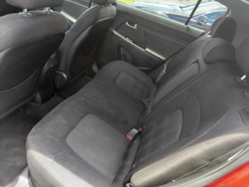 Kia Sportage LX AWD 2012