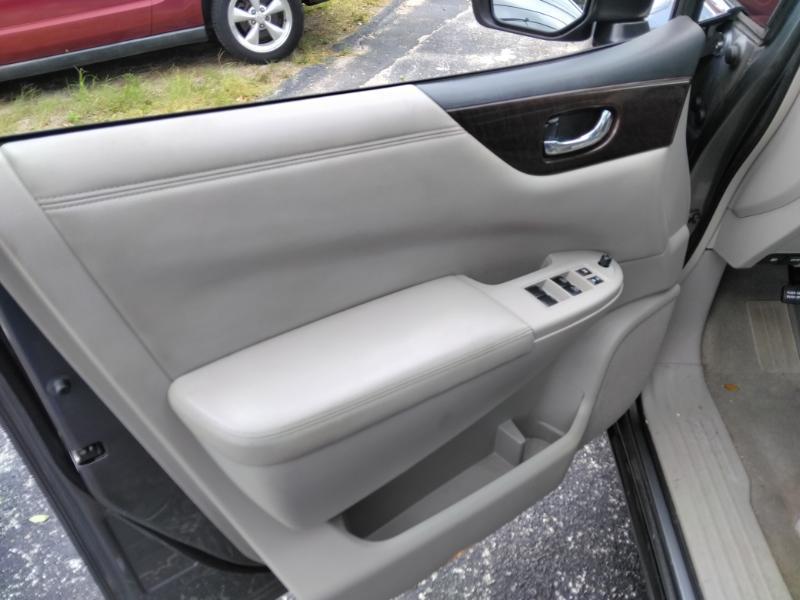 Nissan Quest SL 2016