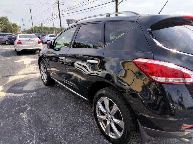 Nissan Murano LE 2014