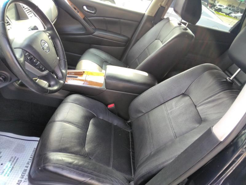 Nissan Murano LE 2014