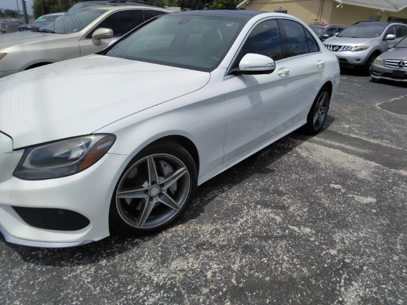 Mercedes-Benz C-Class C300 4MATIC Sedan 2015