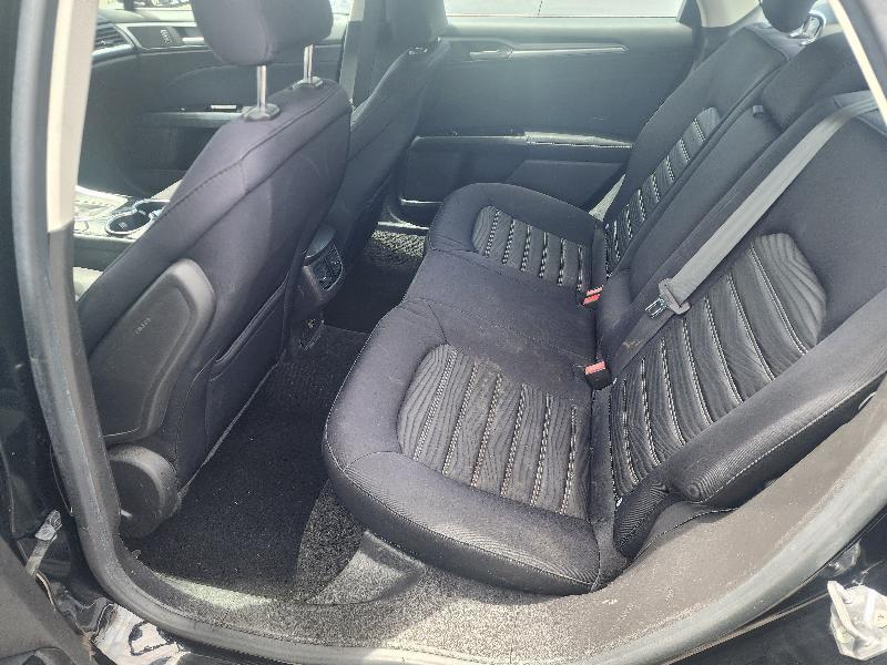 Ford Fusion SE 2016