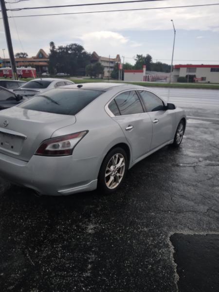 Nissan Maxima SV 2014