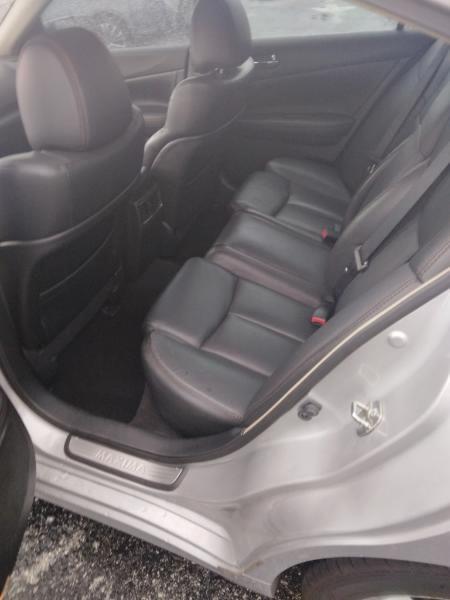 Nissan Maxima SV 2014