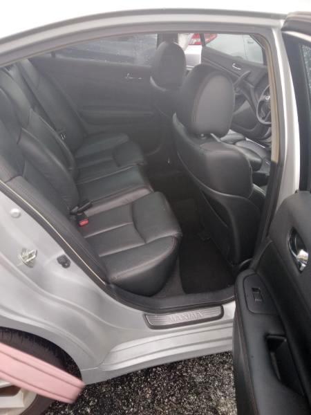 Nissan Maxima SV 2014