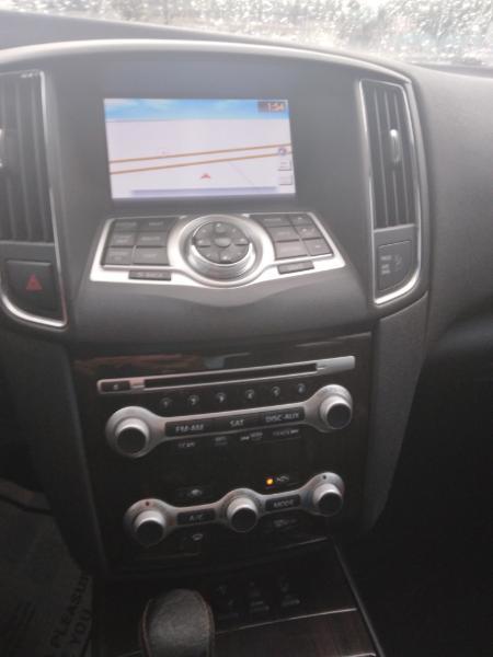 Nissan Maxima SV 2014