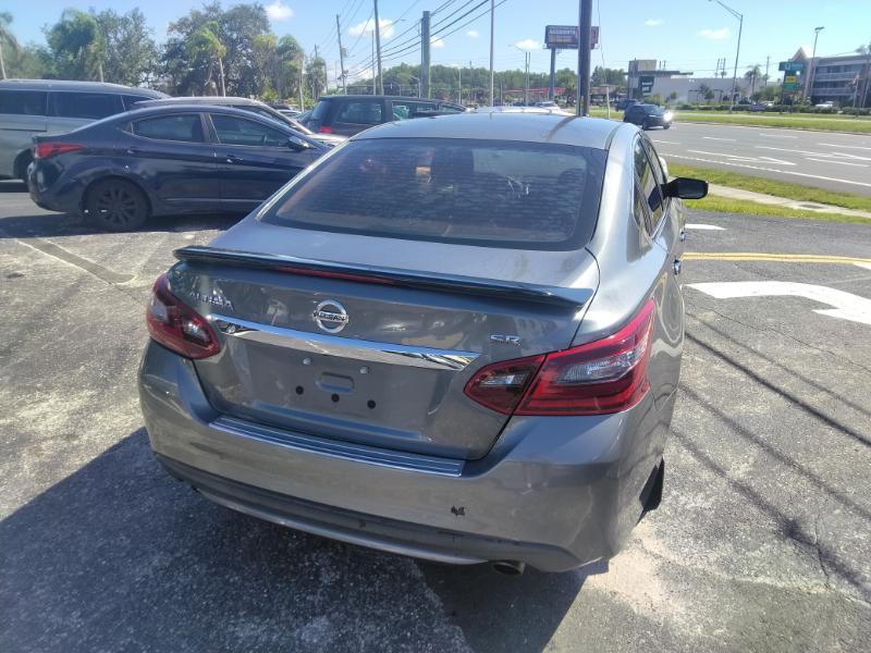 Nissan Altima 2.5 SR 2017