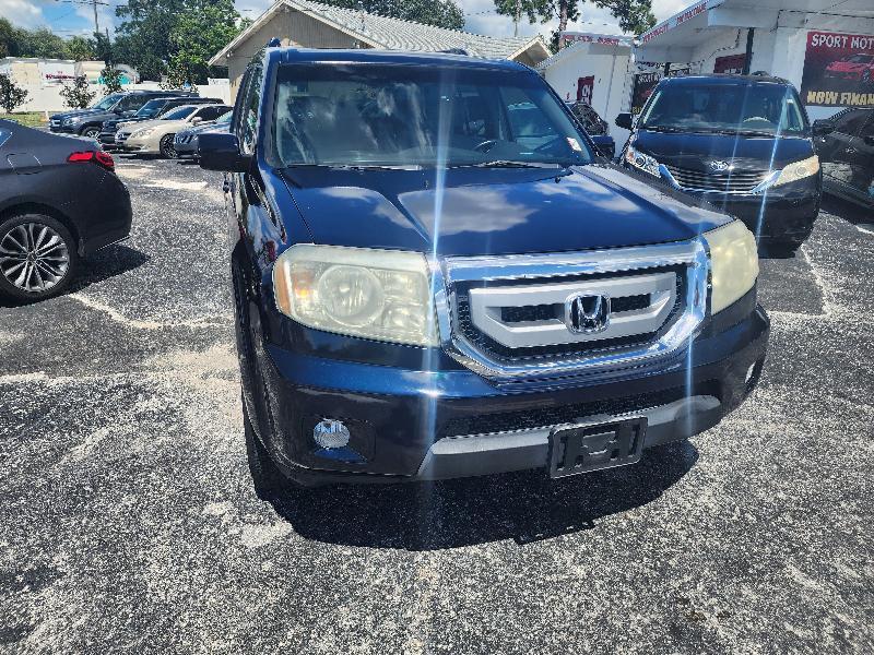 Honda Pilot EX-L 4WD 5-Spd AT with DVD 2011