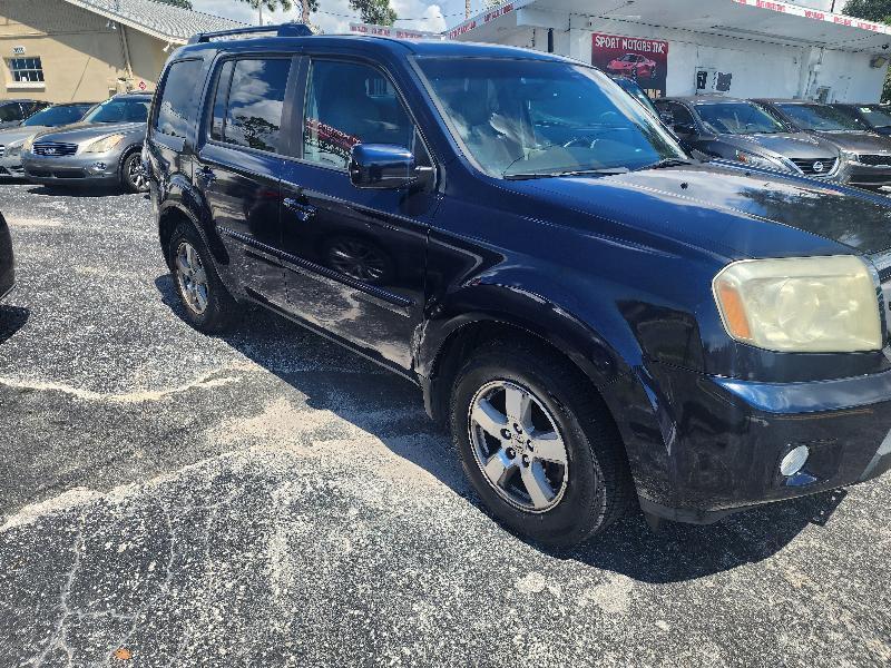Honda Pilot EX-L 4WD 5-Spd AT with DVD 2011
