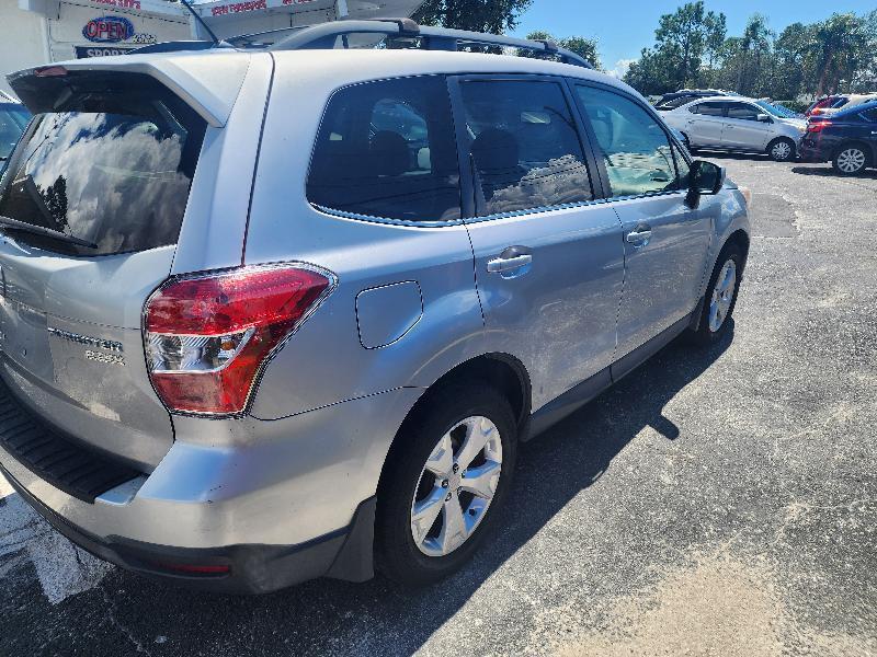 Subaru Forester 2.5i Limited 2015