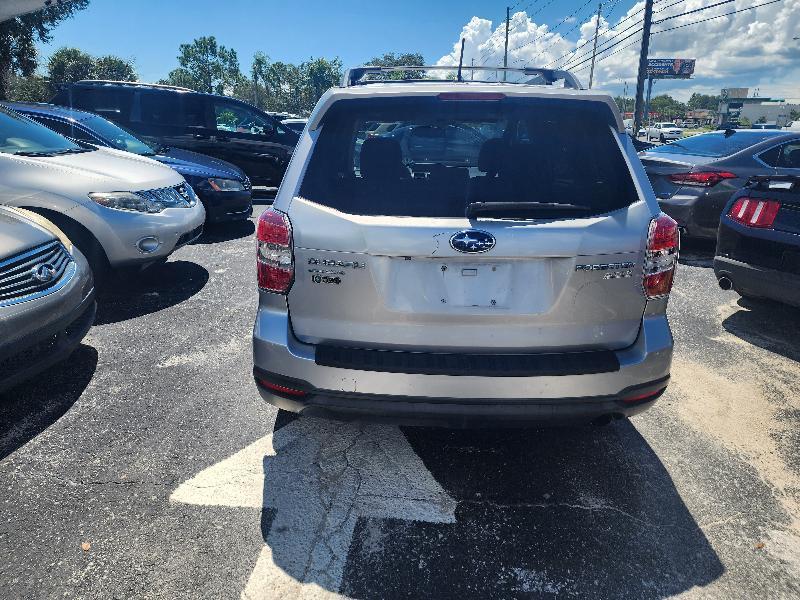 Subaru Forester 2.5i Limited 2015