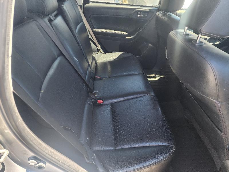 Subaru Forester 2.5i Limited 2015