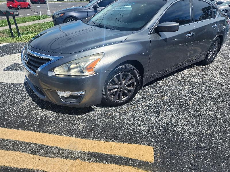 Nissan Altima 2.5 SV 2015