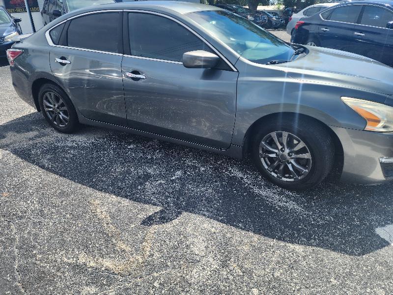 Nissan Altima 2.5 SV 2015