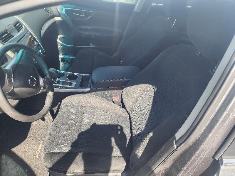 Nissan Altima 2.5 SV 2015